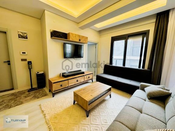 Üniversiteye Yakın Satılık Eşyalı Lüks 1+1 Arakat Daire 1