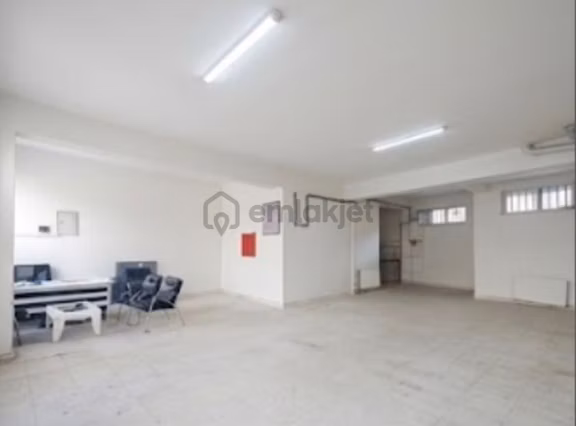 Sarıcıoğlu Mh. İki Katlı Kiralık İşyeri 2