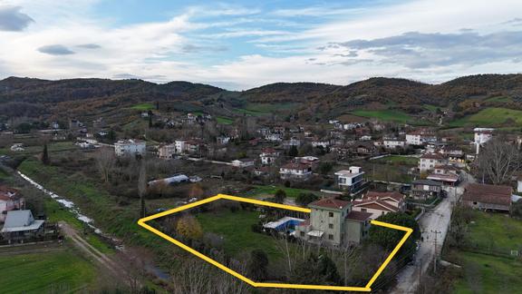 Samanlı'da 3034 M² İmarlı Arsa İçinde, Havuzlu Tripleks Villa 2