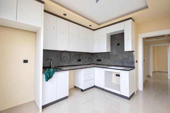 Çıplaklı Mahallesinde 2+1 Ayrı Mutfak Full Manzara Sıfır Daire 1