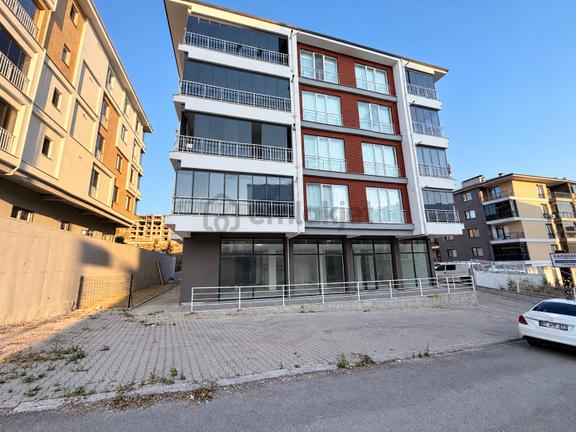 Wisremden Karabük Şahintepesinde Köşebaşı Kupon Kiralık Mağaza 1