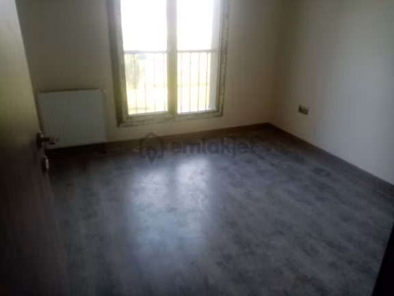 Altıeylül Gaziosmanpaşa'da Kiralık Sıfır 2+1 Daire 1
