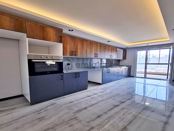 Yıldırım Yapı'dan Beylikdüzü'nde Yerden Isıtmalı Butik Sitede 3+1 Ebeveyn Banyolu Dairemiz Satışta!! 1