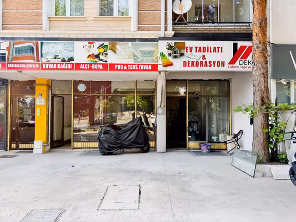 Sivas Gmt Emlak'tan Hiltonotel'civ Cad Üzeri Kiralık 50m2 Dükkan 1