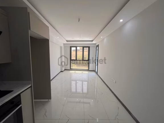 Berk Emlak'tan Menderes Merkezde Sıfır 1+1 Kiralık Daire 1