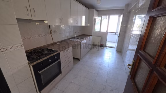 Cadde Üzeri Kaymakamlık Karsısı 3+1 Asansör-otoparklı Daire 1