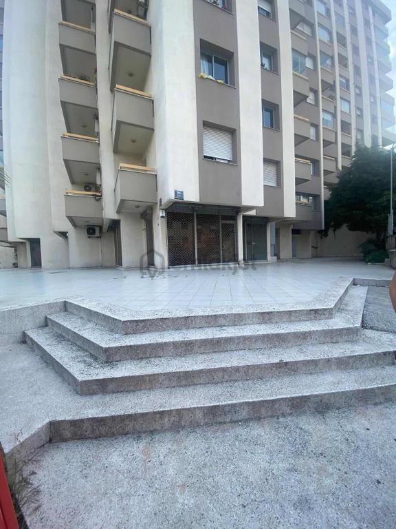 Geniş Cephesi Ve Kullanım Alanıyla Kurumsala Kiralık İşyeri 2