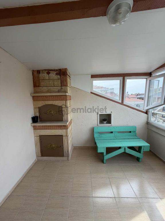 Akkaya İnşaattan Çobançeşmede Teraslı Kiralık Daire 2