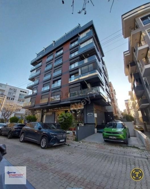 Karşıyaka Bahçelievler'de 3+1 Satılık Daire 1
