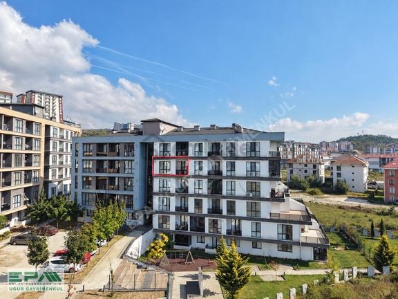 Üniversite Ve Hastane Bölgesi Satılık Ara Kat Eşyalı 1+1 Daire 1
