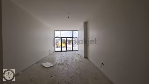 İstanbul Başakşehir Şamlar 40 M² Kiralık Dükkan 2