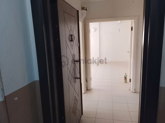 Yıldırım Gayrimenkulden Kazanlıda Konutlarda Sahile Sıfır İçi Yapılı Daire 2