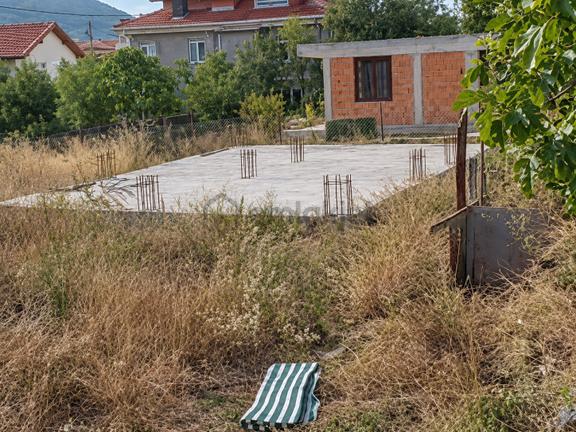 Ekinlik Adası Denize 100 Mt Temeli Hazır Satılık İmarlı Arsa 1
