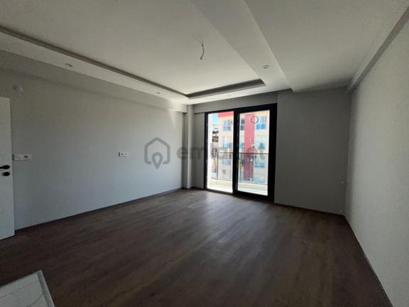 Gümüşpala'da Ana Cadde Üzeri, Yerden Isıtma 2+1 Satılık Daire 2