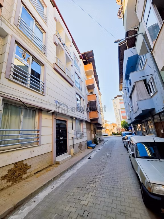 Şehir Merkezinde Esyalı Daire 2