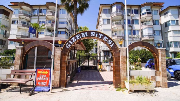 Konyaaltı Plaja Sıfır Satılık 1+1 Daire 1