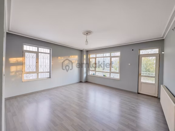 Dokumada Kiralık 3+1 Bakımlı 130 M2 Daire 1