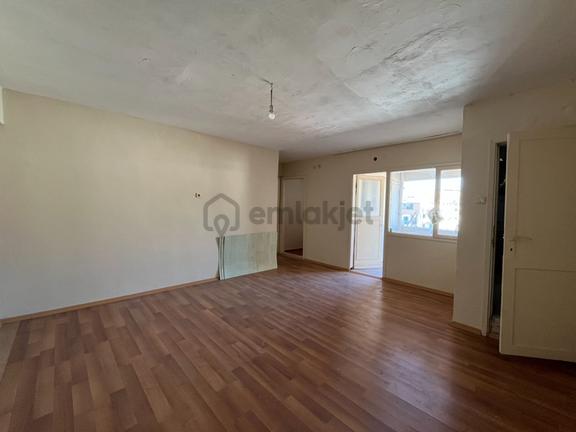 Gümüşpala Merkez'de Çarşı Ve Pazar Yakını 2+1 Kiralık Daire 1