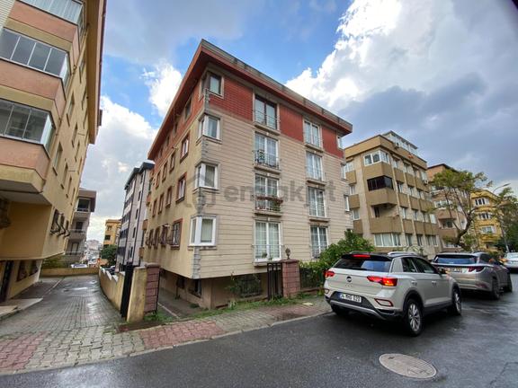 Satılık 2+1 Daire Metroya Yürüme Mesafesinde Ataşehir/inönü 1
