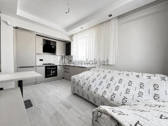 Selçukluda Eşyalı, Geniş Balkonlu 2+1 Kiralık Daire 1