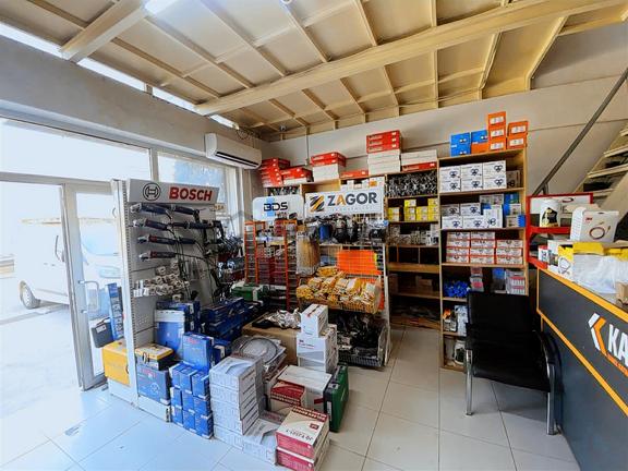 Narmanoğlu`ndan Tersaneler Bölgesinde Kiralık Dükkan 1