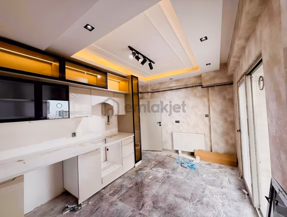 Burhan Kılınç'dan 2+1 Lüx Geniş Daire / Site İçerisinde 2