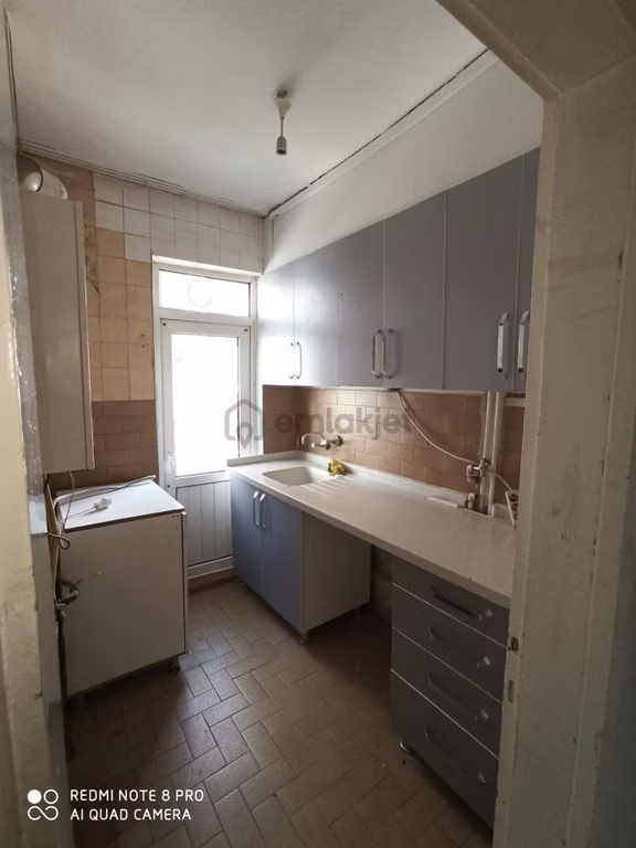 2+1 Ara Kat Metroya Yakın Kiralık Daire 2