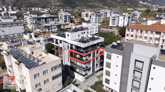 Merkezi Konumda Eşyalı Ayrı Mutfaklı Kiralık 2+1 Daire 1
