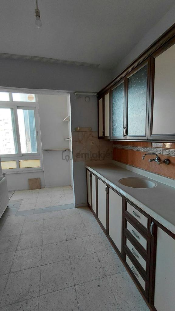 Mersin Mezitli Davultepe'de 2+1 Doğalgaz Kombili Daire 1