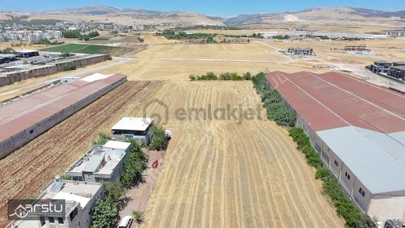 Arstu Gm Fatma'dan Satılık Bulvara İkinci Parsel Arsa 1