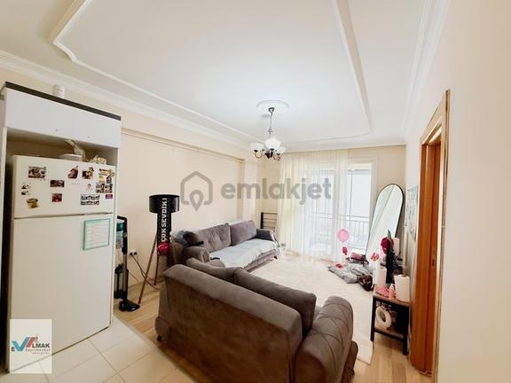 Evalmak'ta Metrobüse Yakın 1+1(60m2)almira Rsdnce Satılık Arakat 1