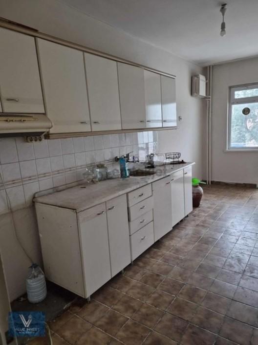 Çift Asfalt Üzerinde 2 Kat Bakımlı 3+1 1