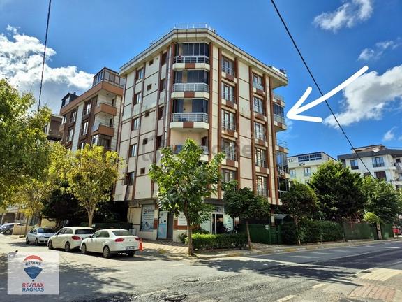 Samandıra Merkezde Metroya Yürüme Mesafesinde Kullanışlı 2+1 2