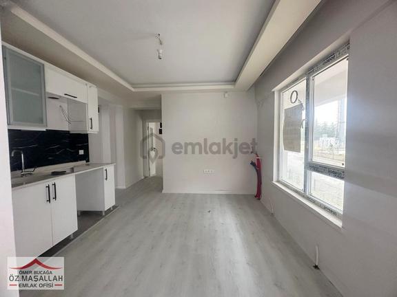 Karakayada Potanık Yanı Katta 1+1 Kiralık Daire 1