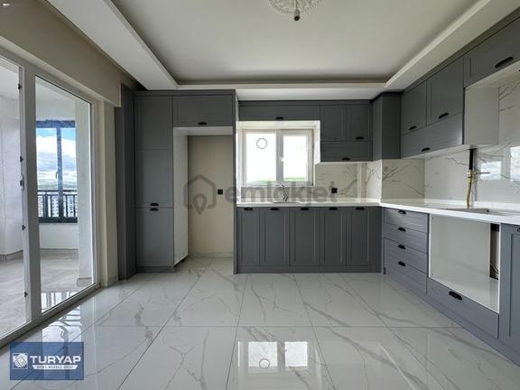 Turyap'dan Tuzlugöl Mah.'de 4+1 Lüks Kiralık Daire 2