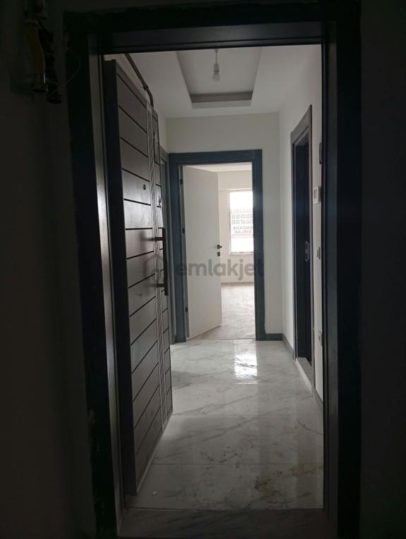 Enzade Emlaktan Amasya Merzifon Mahsen Mahallesinde Kiralık 2+0 Daire 1