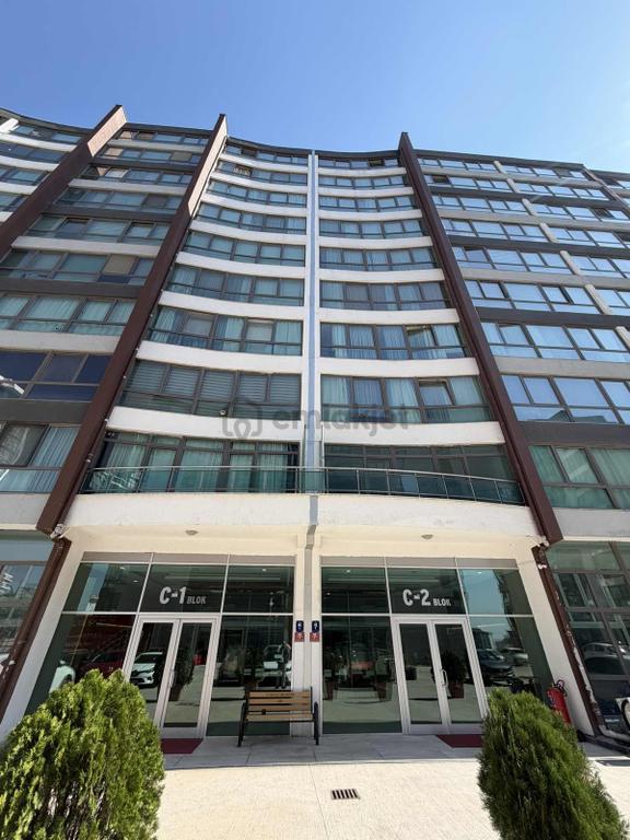 Polat Live Emlak'tan Akın 688 Sitesi Eşyalı 1+1 Kiralık Daire 1