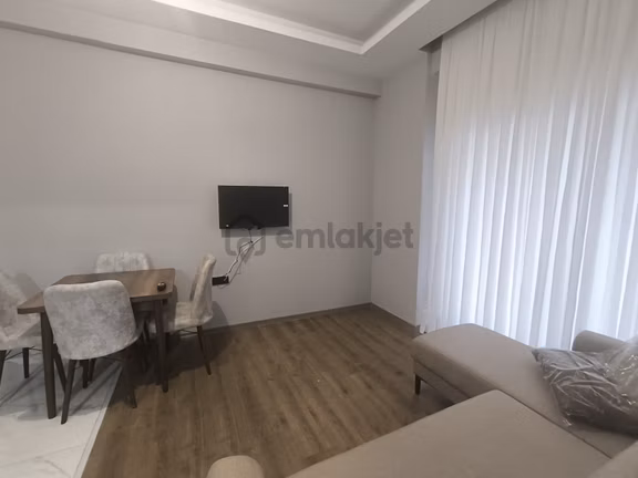 İsmet İnönü Mah. Deniz Alayı Karşısı Sıfır Eşyalı 1+1 Daire 2