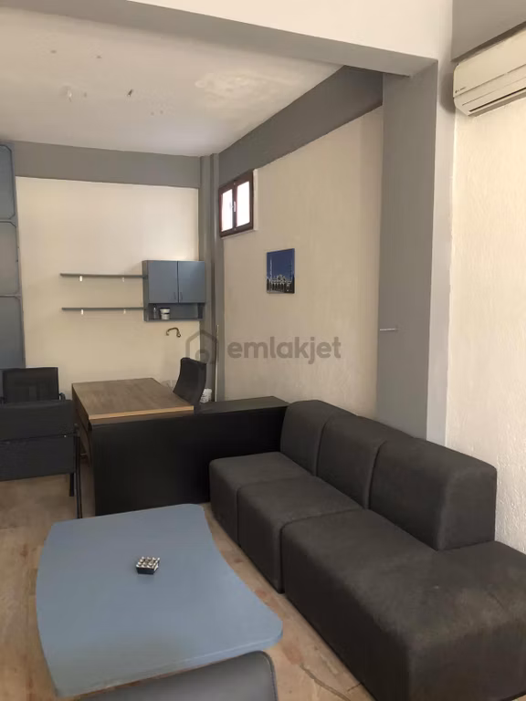 Route 10 Gayrimenkul'den Ayvalık Merkezde Kiralık İş Yeri 2