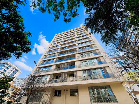 Erenköy'de Divanın Sokağında Prestijli Binada Kaçırılmaz Fırsat 1