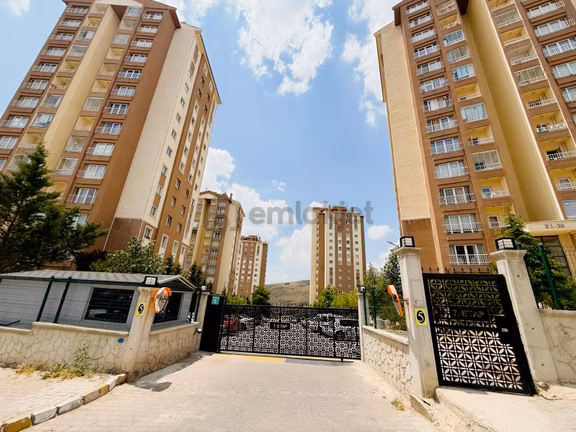 Yapracık Güven Sitesi Eşyalı 2+1 Konforlu Daire 2