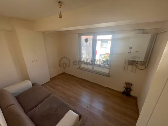 Çelik Grup Emlak’tan Sütlüce Mahallesi’nde Kiralık 1+1 Daire 1