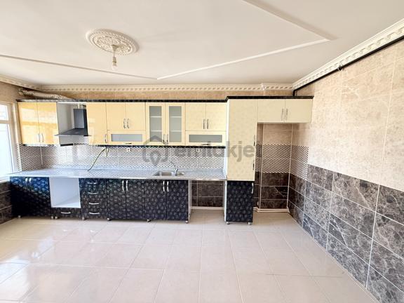 Hastane Yanı Site İçinde Kiralık 3+1 Daire 2