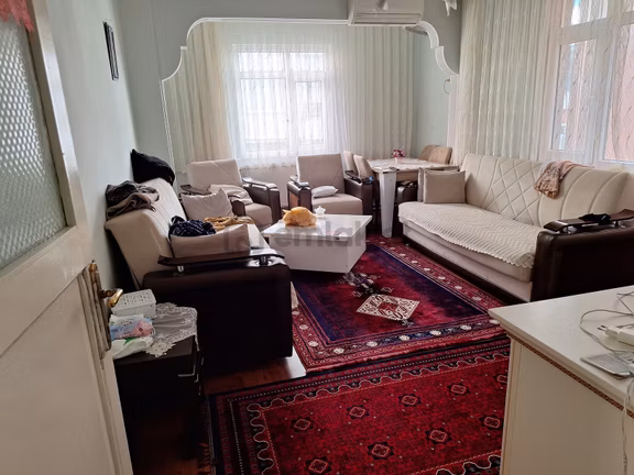 Pendik Çamçeşme Mahallesin'de Satılık 2+1 Daire Merkez'de 1