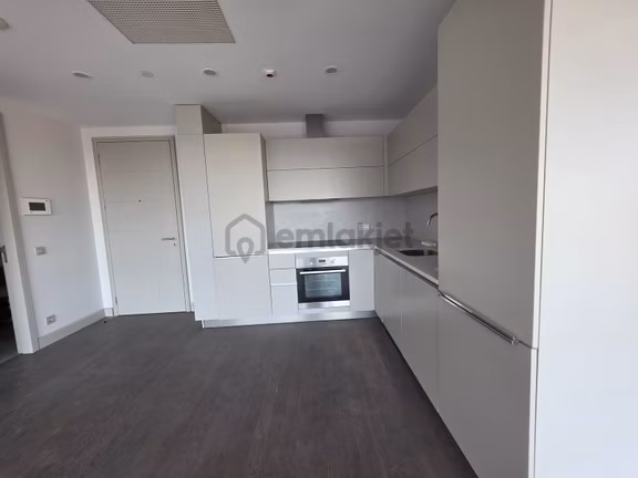 Selenıum Retro 9'da Kiralık Balkonlu 2+1 Daire 2