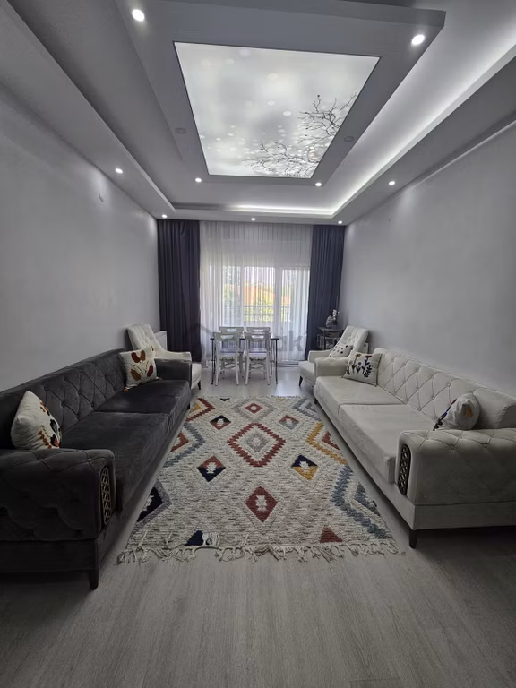 Ege Emlak'tan Çarşı İçerisinde Ara Kat Satılık 2+1 Daire 2
