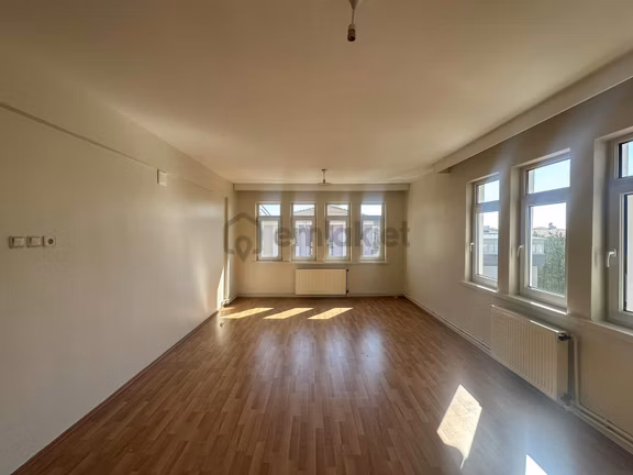 An-ka'dan Fatih Mh 3+1 Odalar Bağımsız Kiralık Daire 1
