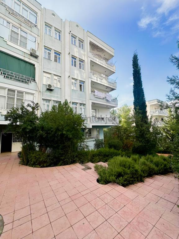 Sürer Emlak`tan Kiralık Ful Eşyalı 2+1 Daire`miz Sitede Kalmakta 2