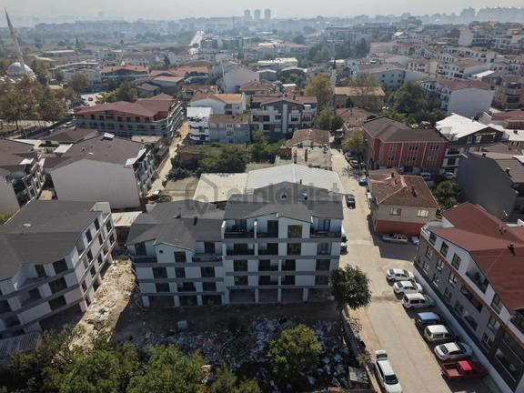 Özlüce'de Oturuma Hazır Satılık 2+1 Daire 2