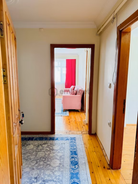 Yenimahalle'de Eşyalı Satılık 2+1 Daire 2